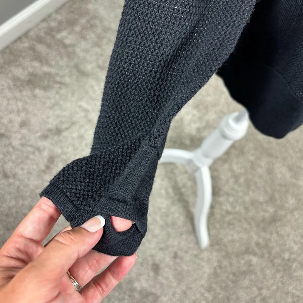 Lululemon Still Movement Wrap Sweater in Black - Picture 3 of 5
